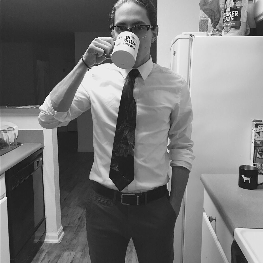 Meet your posher. No, seriously.